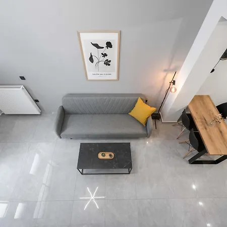 Railway Lofts Apartment *